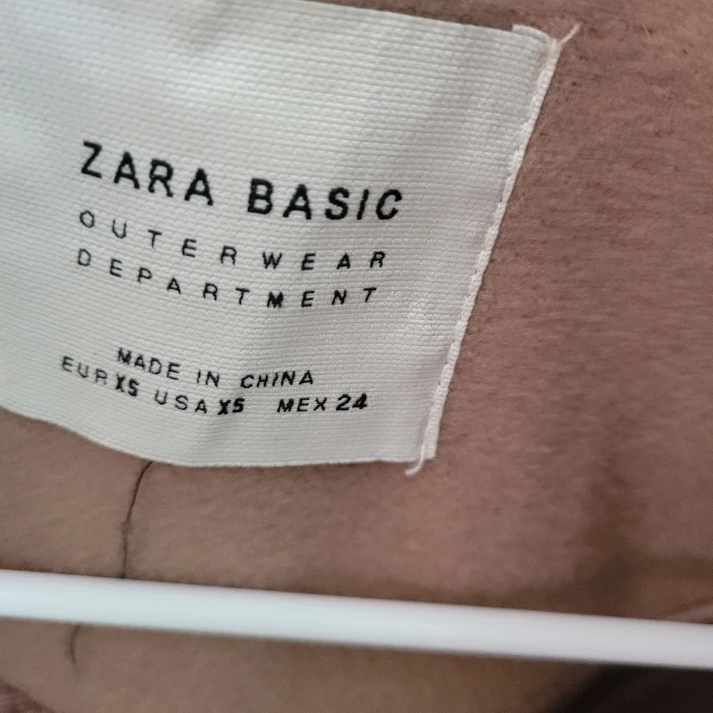 Zara Coat - Picture 3 of 8